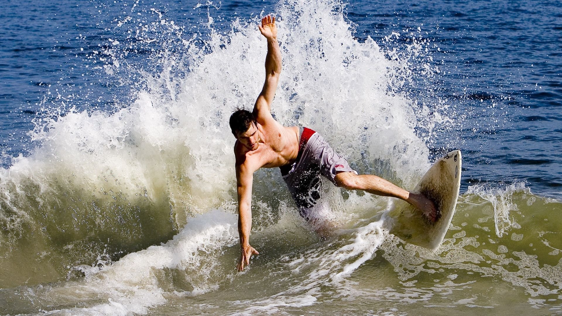 北京鸭加强团队配合提高场上默契